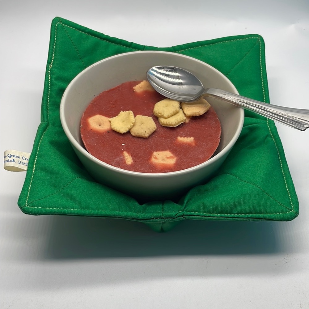 Green Quilted Bowl Holder